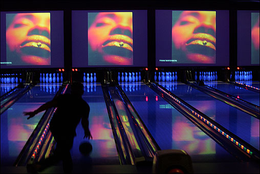 Lucky+strike+bowling+lanes