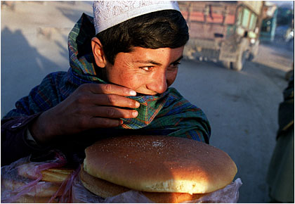 Afghanistan: 2002 in pictures / Photos by Jonathan Wiggs